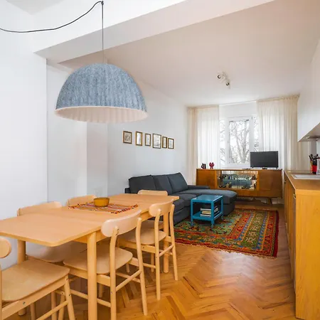 Cozy 2bd Flat In The Vintage Spot By Flat Mаnager Sofia