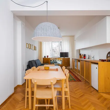 Apartment Cozy 2bd Flat In The Vintage Spot By Flat Mаnager *